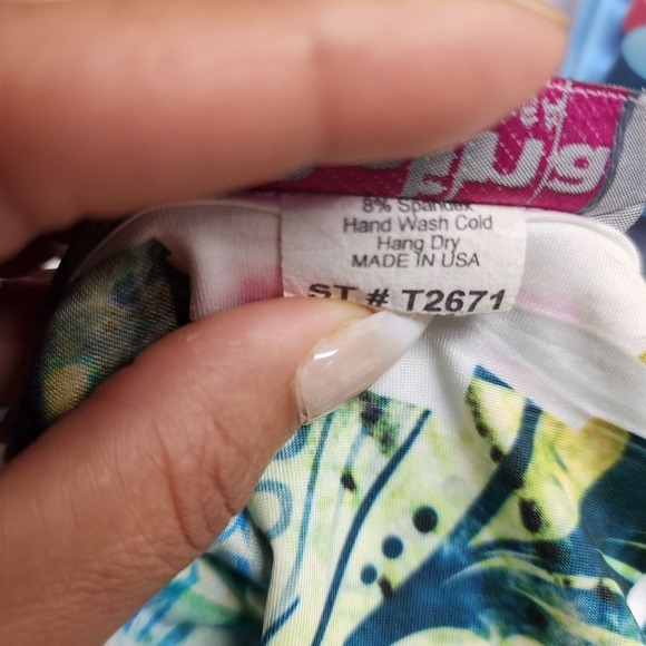 🌿 Green Tropical Tiered Jersey Blouse -‎ Size M | Slinky & Stretchy - Picture 4 of 7